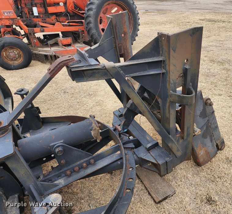 image for item GL9036 11' W snow plow