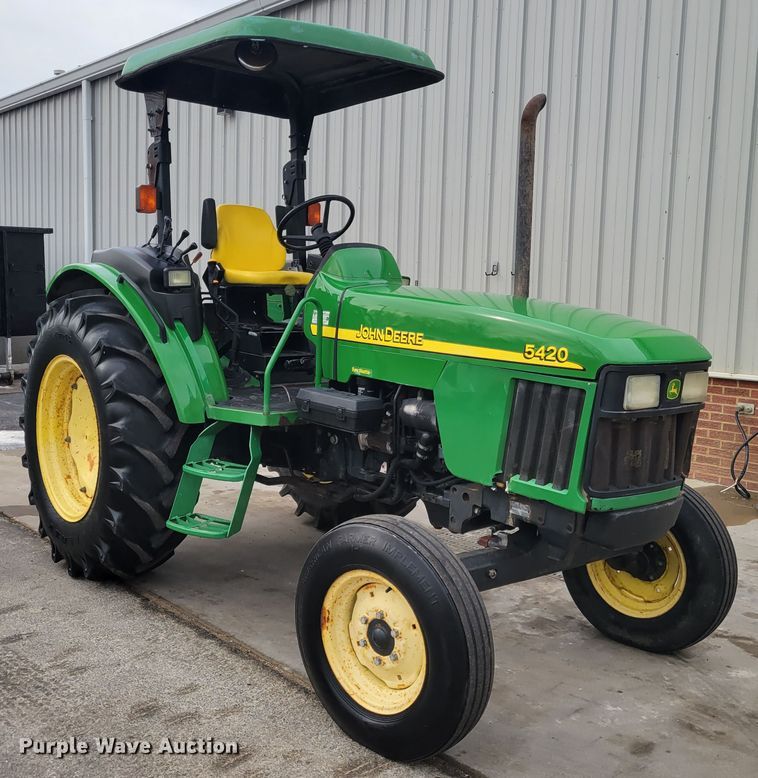 image for item HK9284 2002 John Deere 5420  tractor