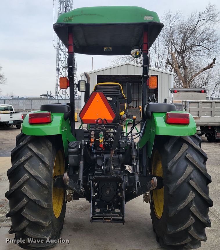 image for item HK9284 2002 John Deere 5420  tractor