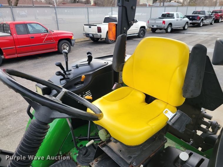 image for item HK9284 2002 John Deere 5420  tractor