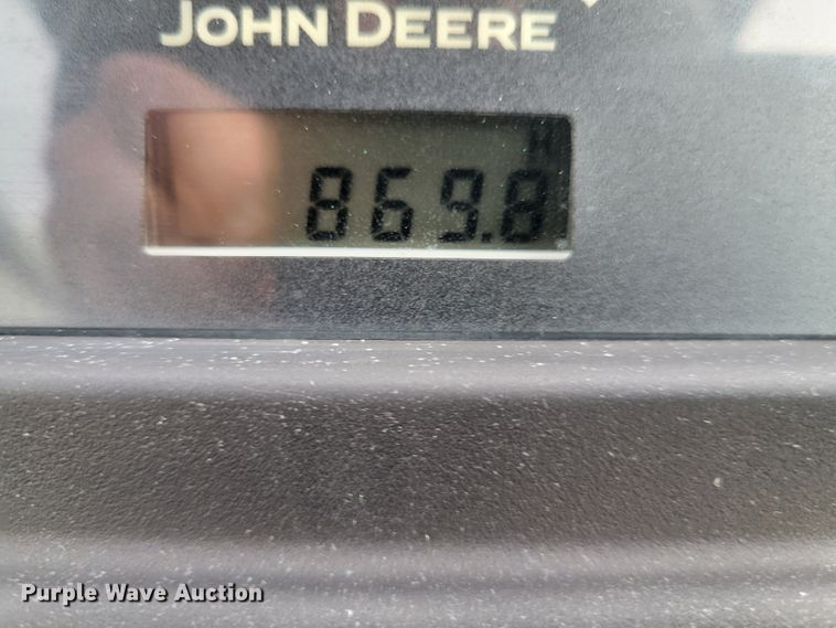 image for item HK9284 2002 John Deere 5420  tractor