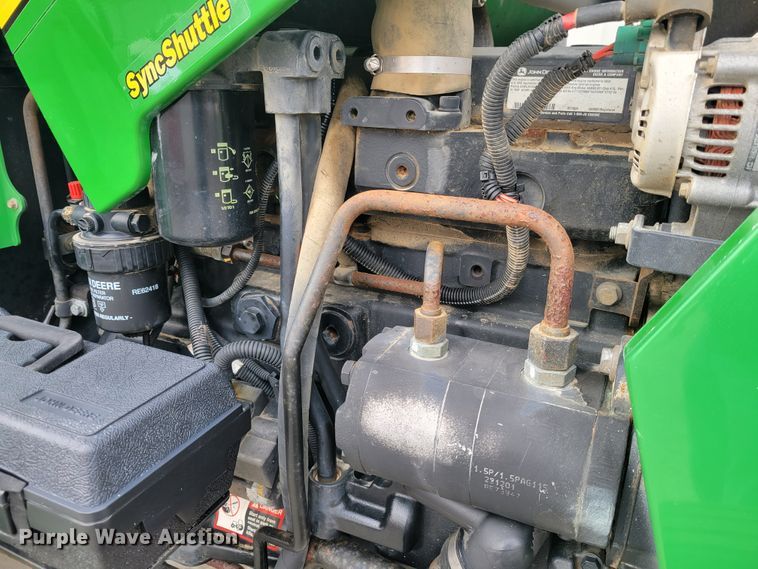 image for item HK9284 2002 John Deere 5420  tractor