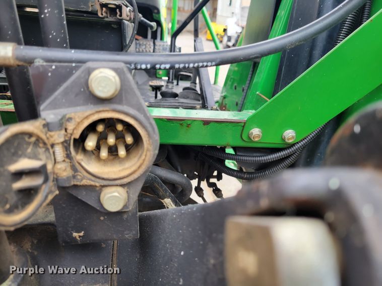 image for item HK9284 2002 John Deere 5420  tractor