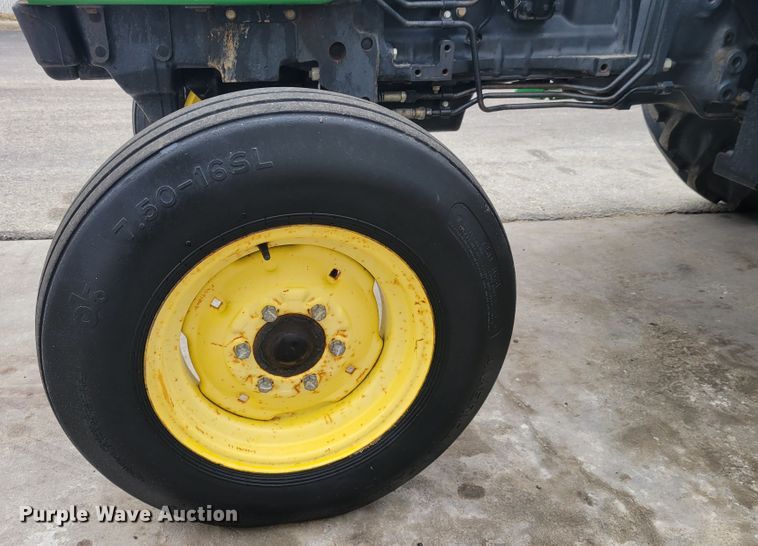 image for item HK9284 2002 John Deere 5420  tractor