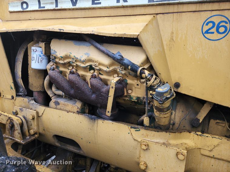 image for item HK9358 1973 Oliver 2255  MFWD tractor