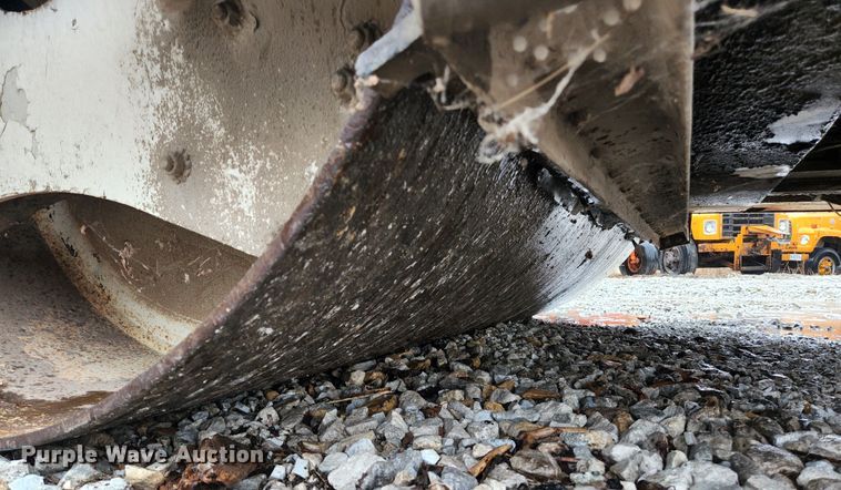 image for item HK9359 1984 Ingersoll Rand DA50  double drum vibratory roller