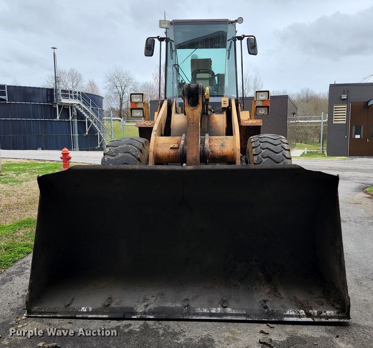 image for item HK9377 1999 Case 621B  wheel loader