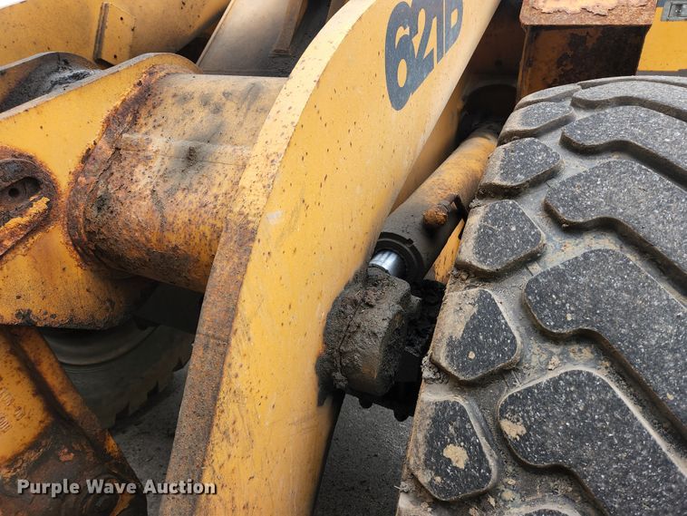 image for item HK9377 1999 Case 621B  wheel loader