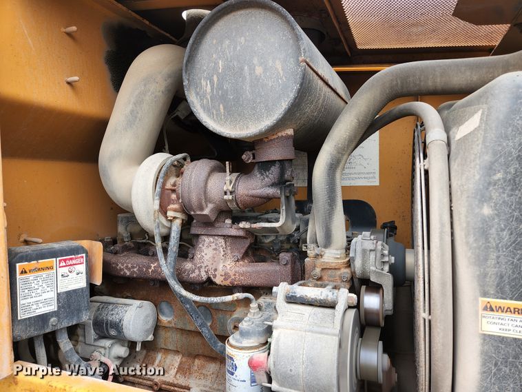 image for item HK9377 1999 Case 621B  wheel loader