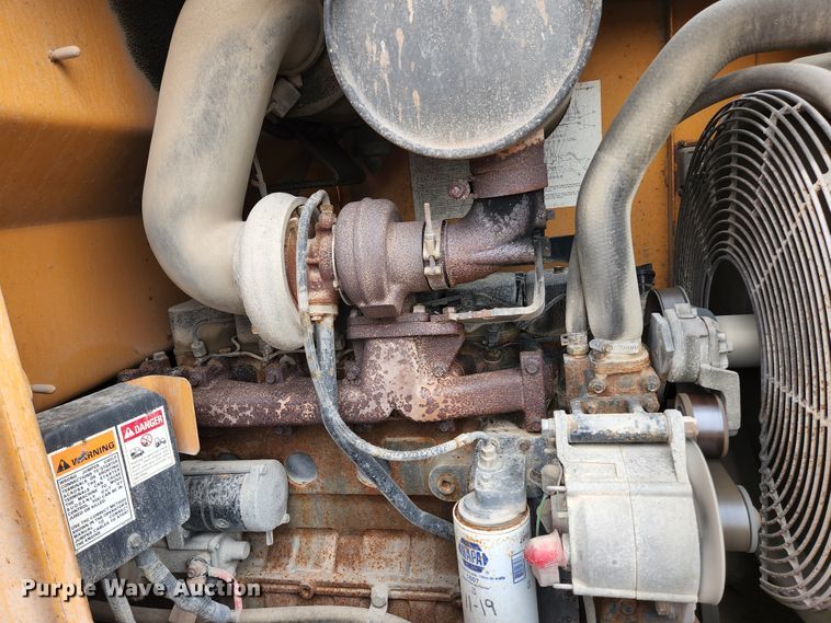 image for item HK9377 1999 Case 621B  wheel loader