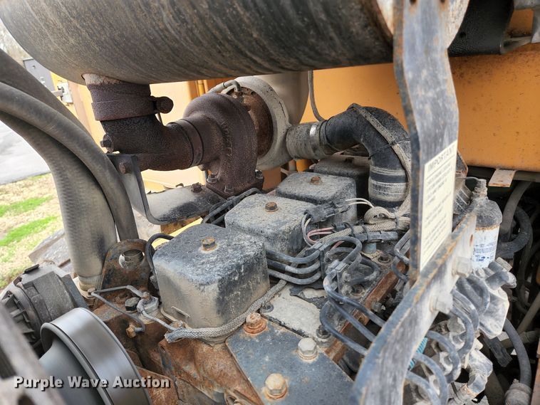 image for item HK9377 1999 Case 621B  wheel loader