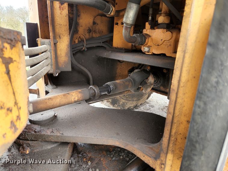 image for item HK9377 1999 Case 621B  wheel loader