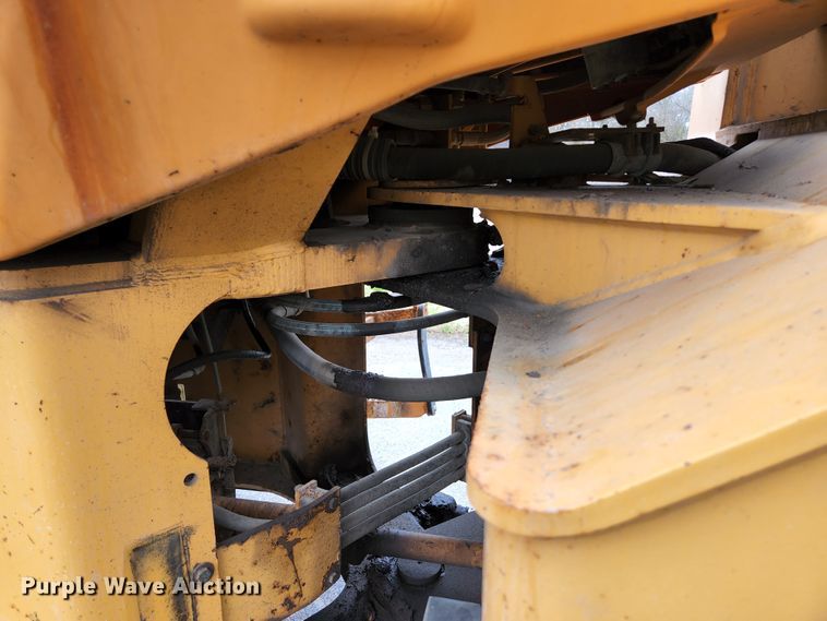 image for item HK9377 1999 Case 621B  wheel loader