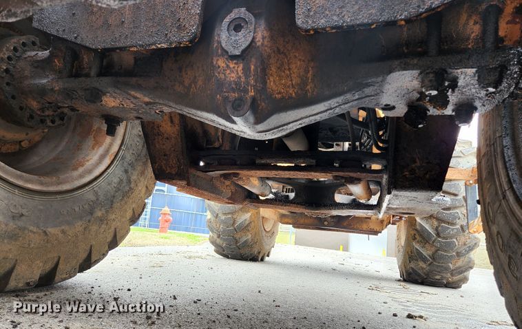 image for item HK9377 1999 Case 621B  wheel loader