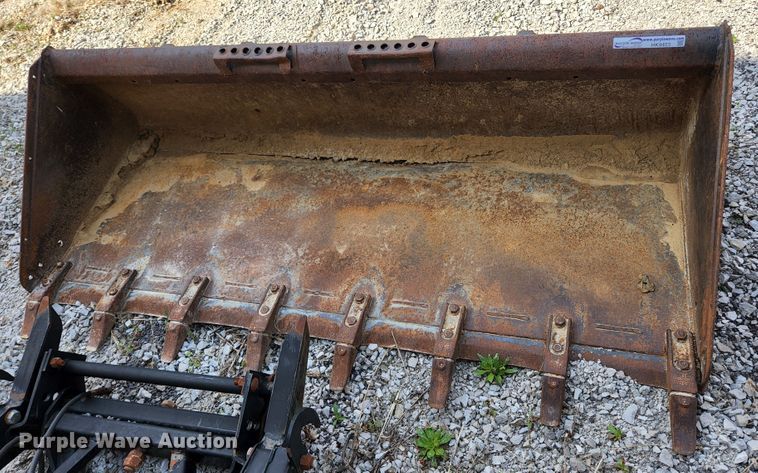 image for item HK9453 79" W skid steer bucket