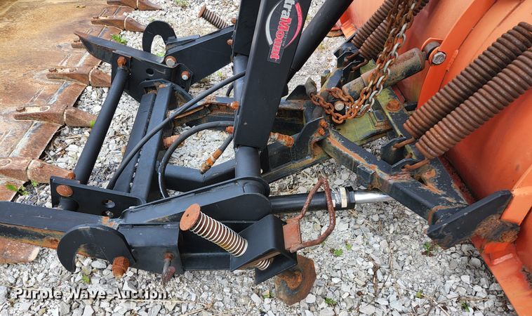 image for item HK9454 Western  9' W snow plow