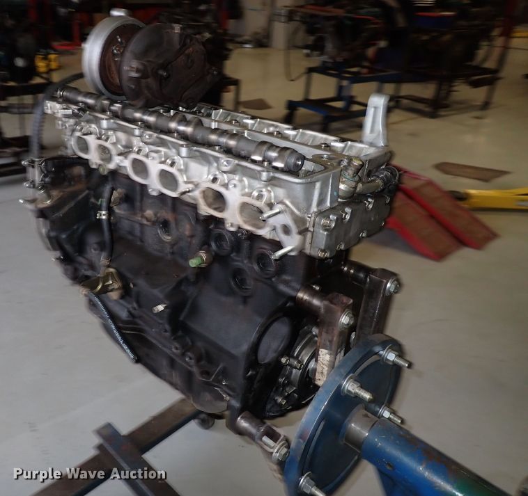 image for item HR9830 Toyota 1JZ  engine block