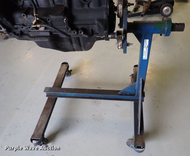 image for item HR9830 Toyota 1JZ  engine block