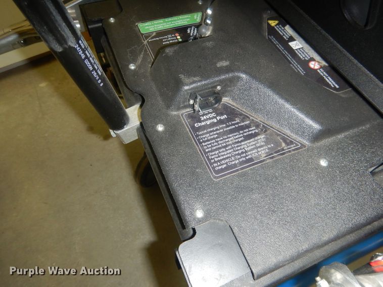 image for item HU9389 Ferno Power Flexx  powered cot