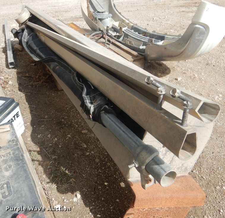 image for item HU9390 Aero  roll tarp system