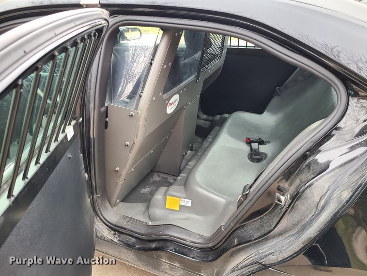image for item IF9401 2018 Ford Taurus Police Interceptor