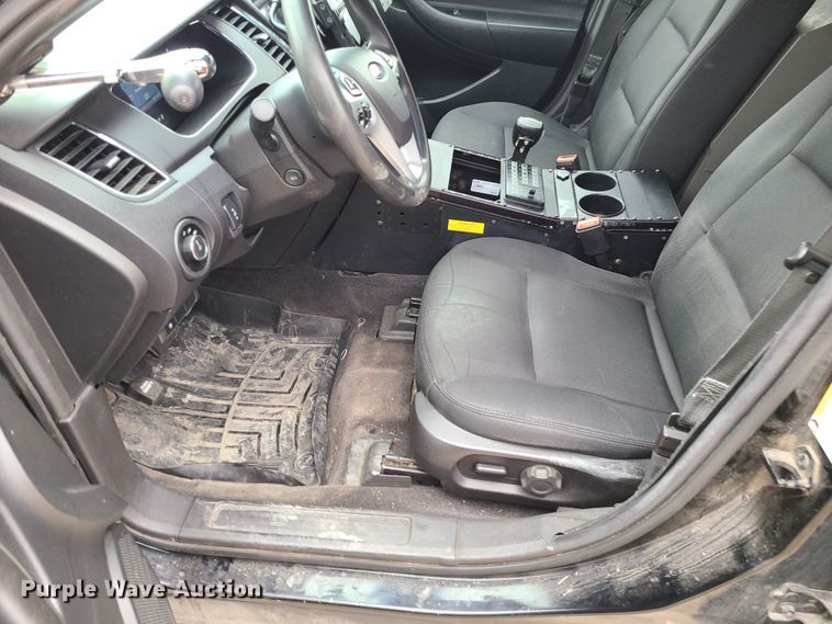 image for item IF9401 2018 Ford Taurus Police Interceptor
