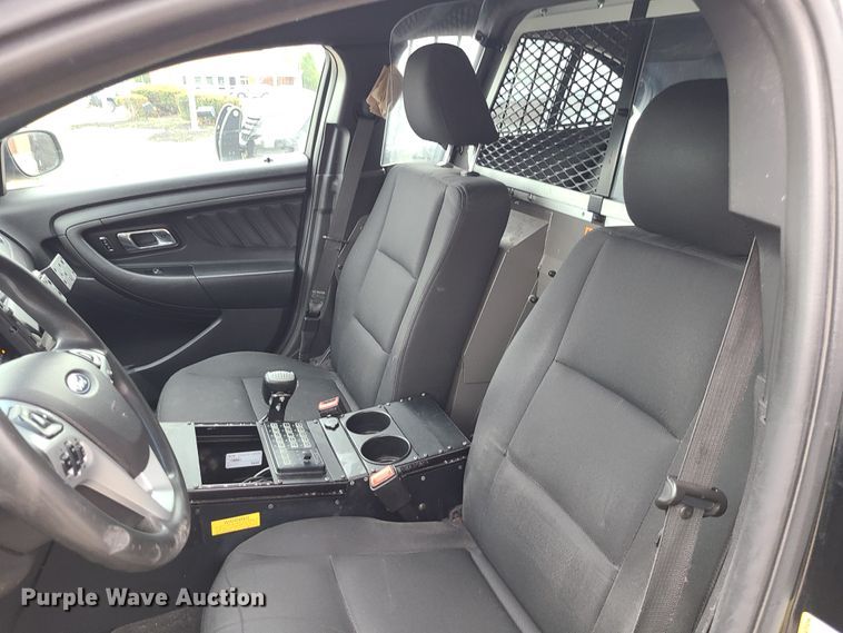 image for item IF9401 2018 Ford Taurus Police Interceptor