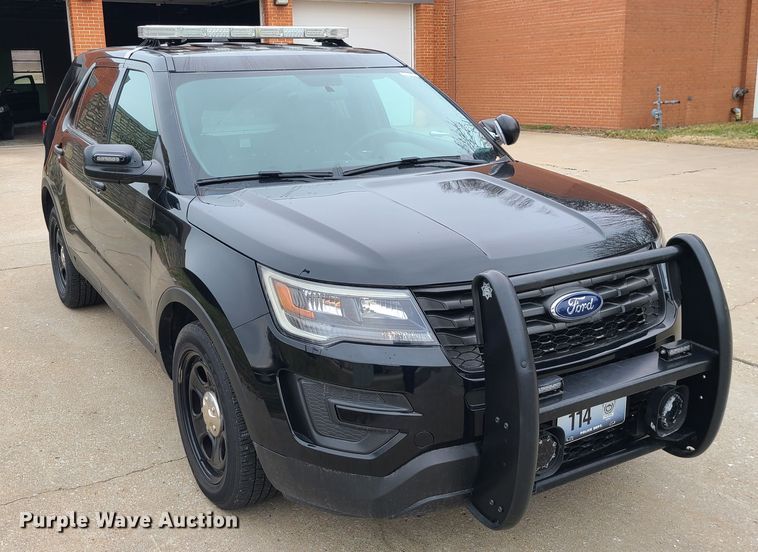 image for item IF9402 2018 Ford Explorer Police Interceptor  SUV