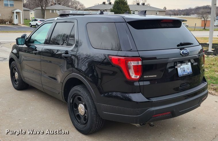 image for item IF9402 2018 Ford Explorer Police Interceptor  SUV