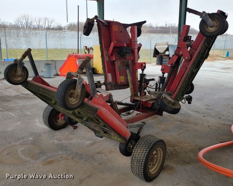 image for item IF9404 Bush Hog TD1500  batwing finish mower