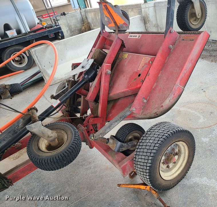 image for item IF9404 Bush Hog TD1500  batwing finish mower