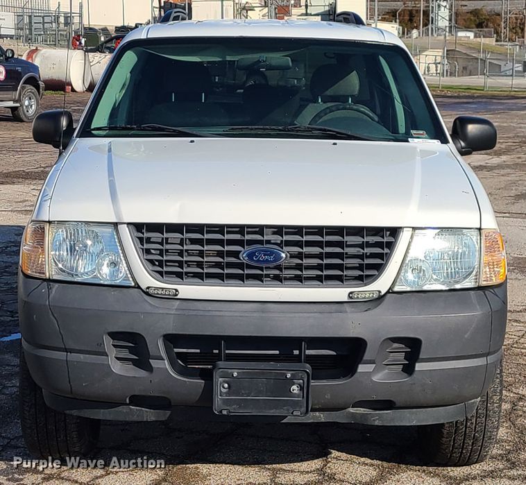 image for item IF9411 2004 Ford Explorer  SUV