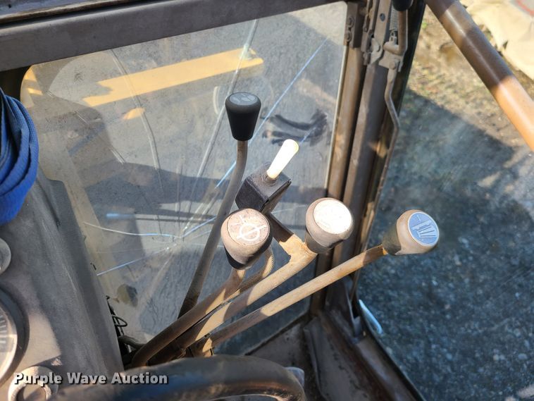 image for item IF9412 Champion 710A  motor grader