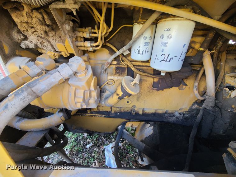 image for item IF9412 Champion 710A  motor grader