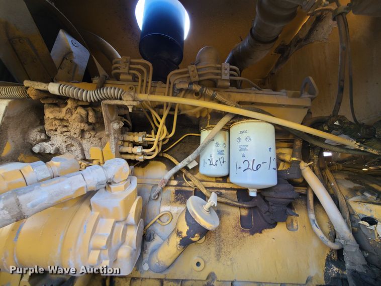 image for item IF9412 Champion 710A  motor grader