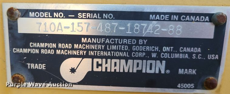 image for item IF9412 Champion 710A  motor grader