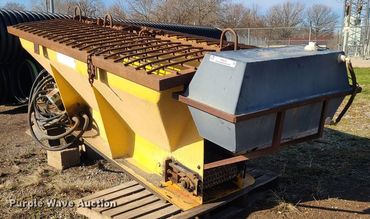 image for item IF9415 Fiberglass Spreader Co.  spreader