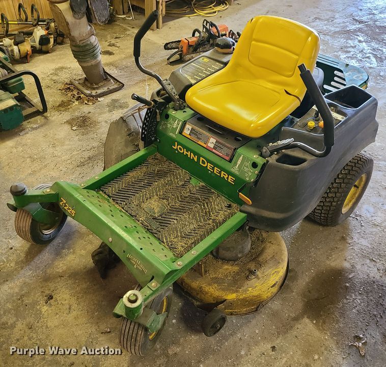image for item IF9417 John Deere Z225  ZTR lawn mower