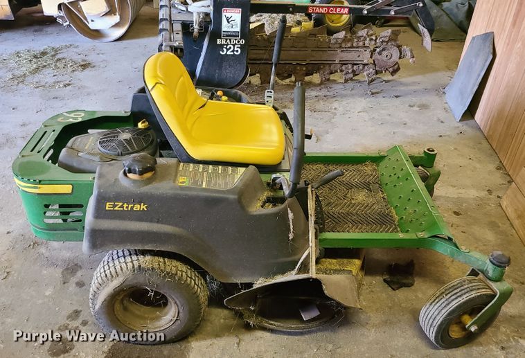 image for item IF9417 John Deere Z225  ZTR lawn mower