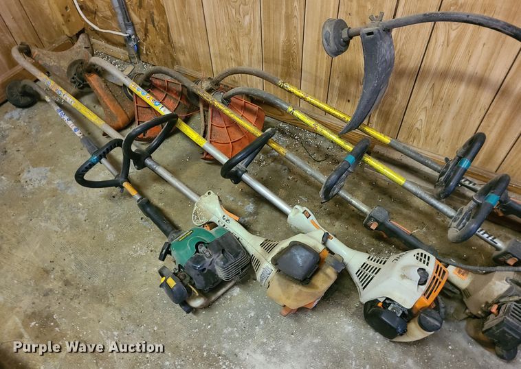 image for item IF9418 Lawn equipment