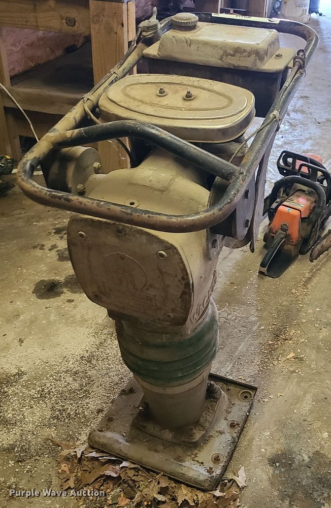 image for item IF9418 Lawn equipment