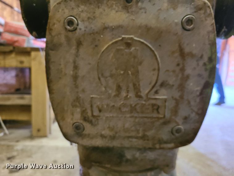 image for item IF9418 Lawn equipment