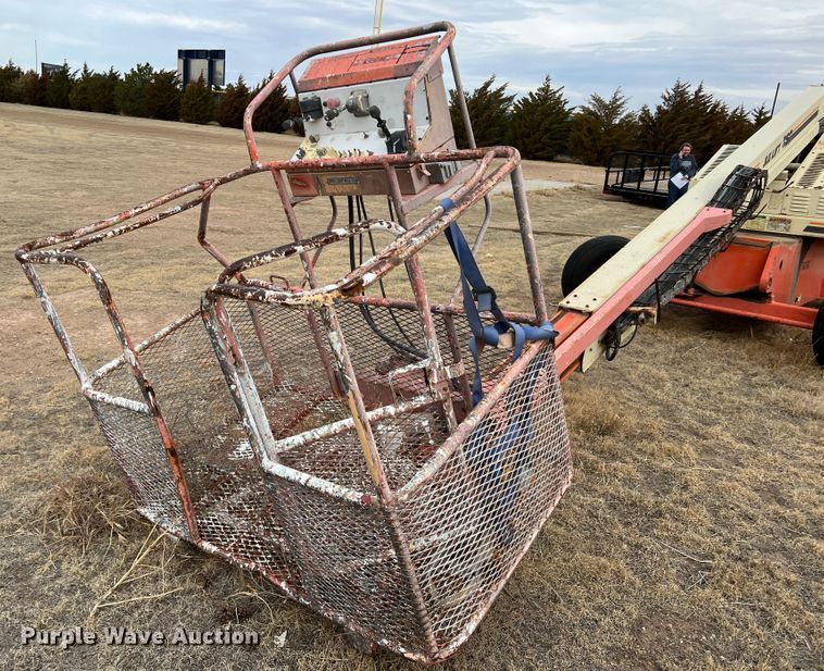 image for item IG9304 1997 JLG 40H  boom lift