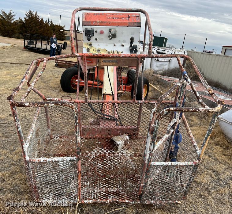 image for item IG9304 1997 JLG 40H  boom lift