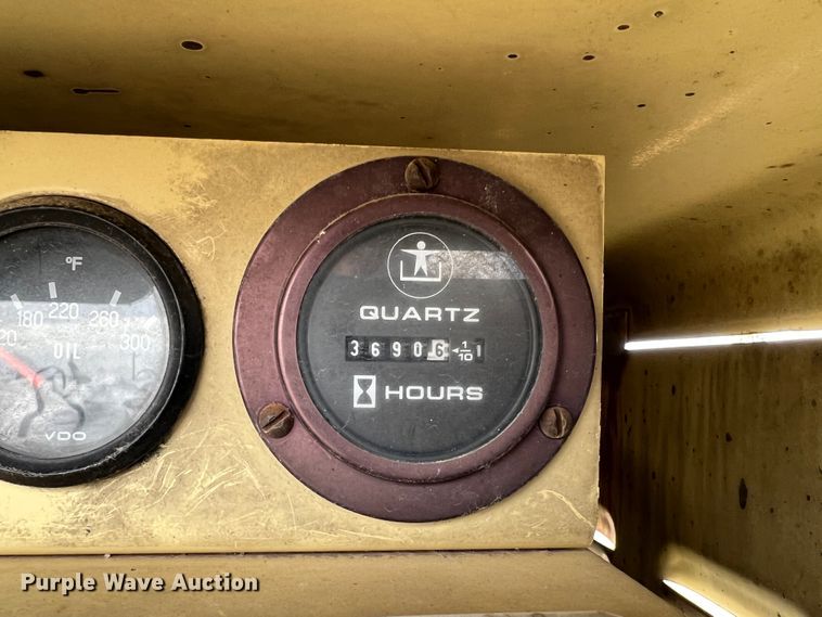 image for item IG9304 1997 JLG 40H  boom lift