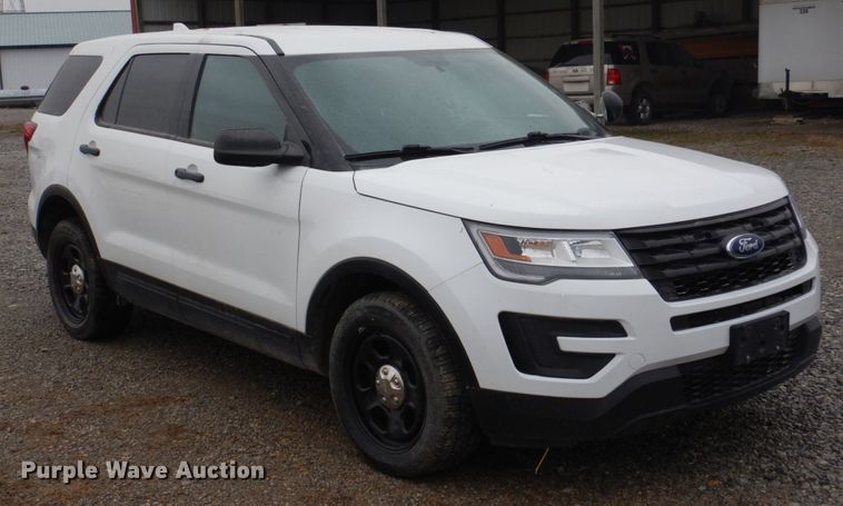 image for item JJ9210 2017 Ford Explorer Police Interceptor  SUV