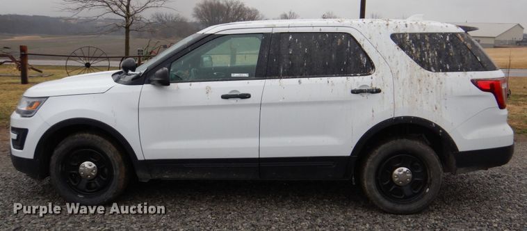 image for item JJ9210 2017 Ford Explorer Police Interceptor  SUV