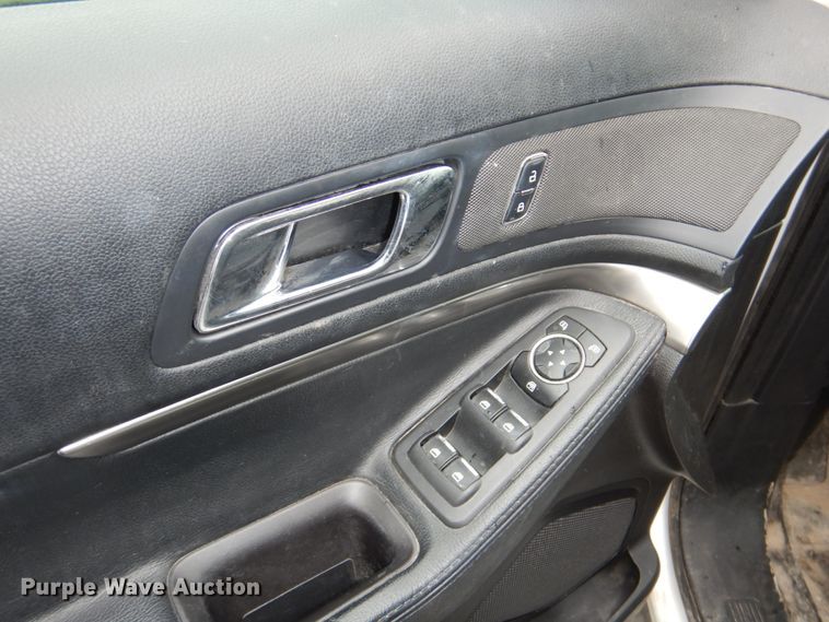 image for item JJ9210 2017 Ford Explorer Police Interceptor  SUV