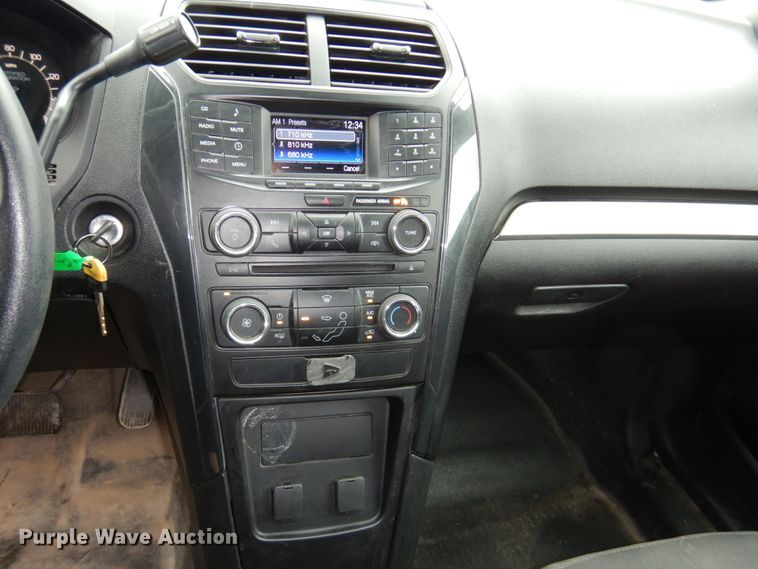 image for item JJ9210 2017 Ford Explorer Police Interceptor  SUV