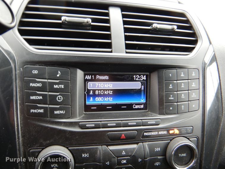 image for item JJ9210 2017 Ford Explorer Police Interceptor  SUV